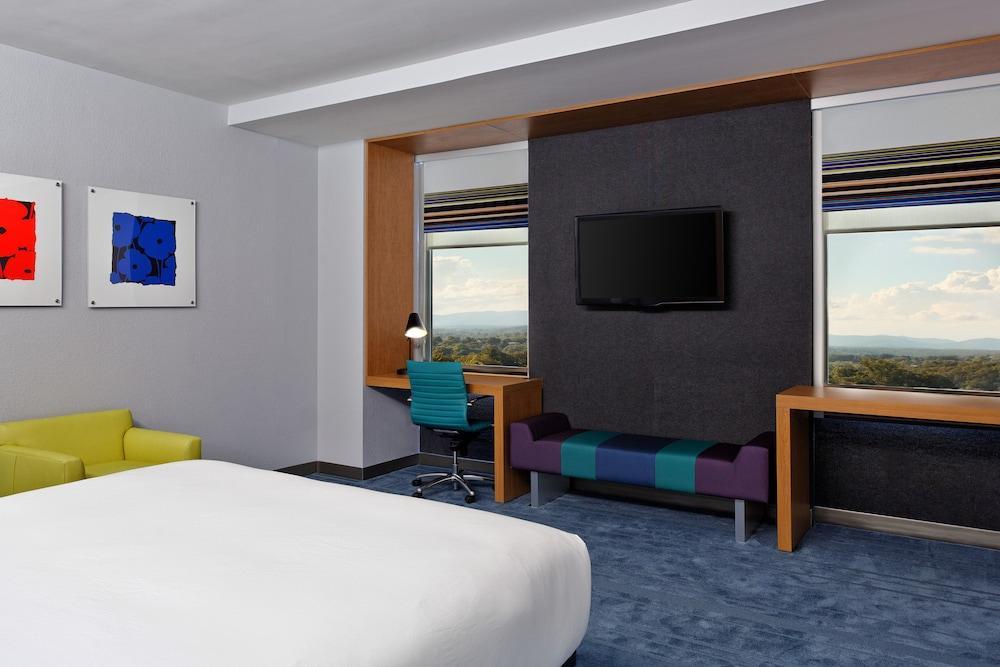 Aloft Asheville Downtown Экстерьер фото