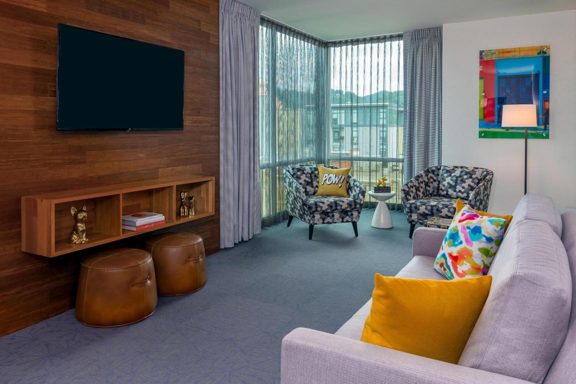 Aloft Asheville Downtown Экстерьер фото