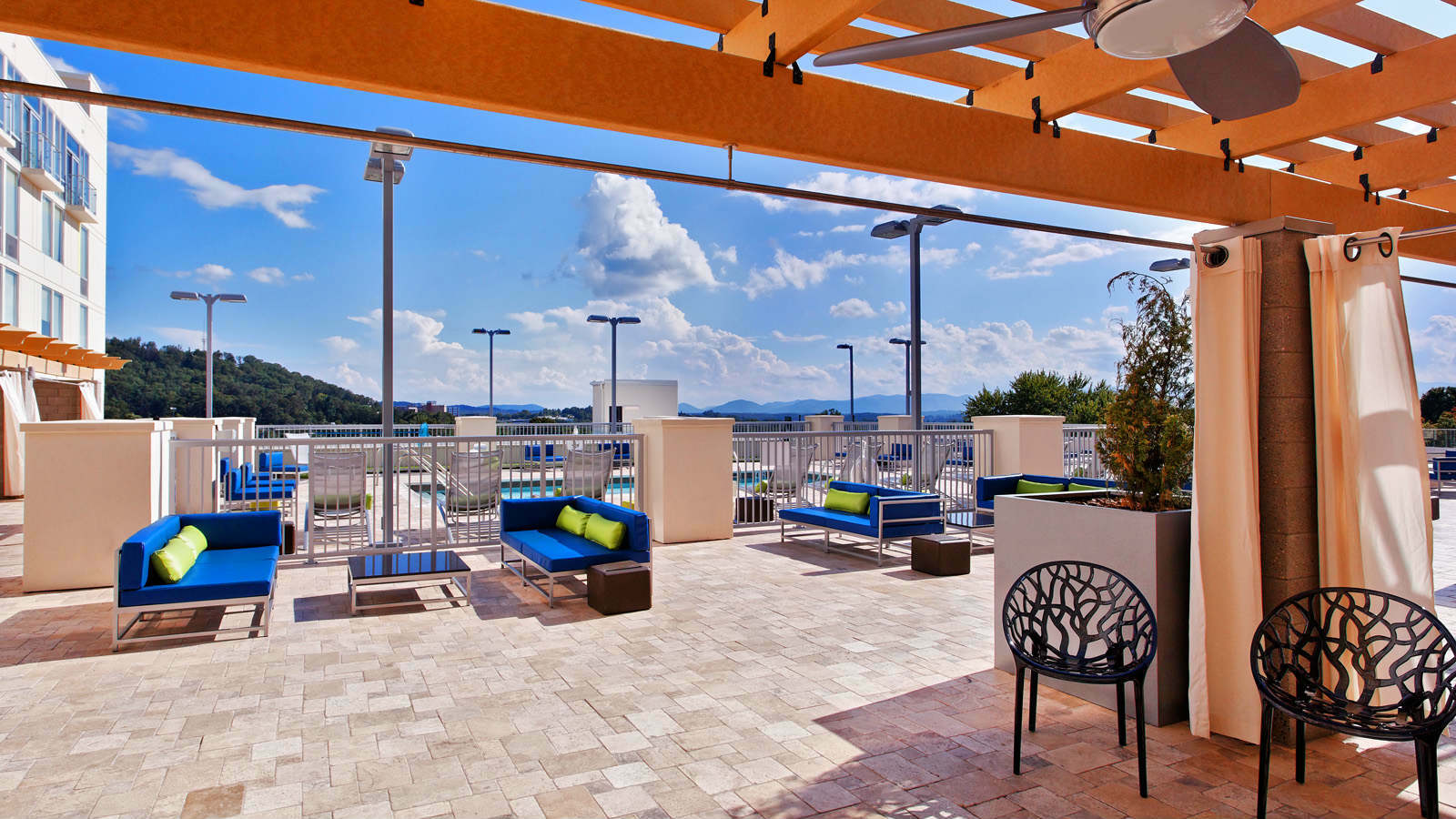 Aloft Asheville Downtown Экстерьер фото