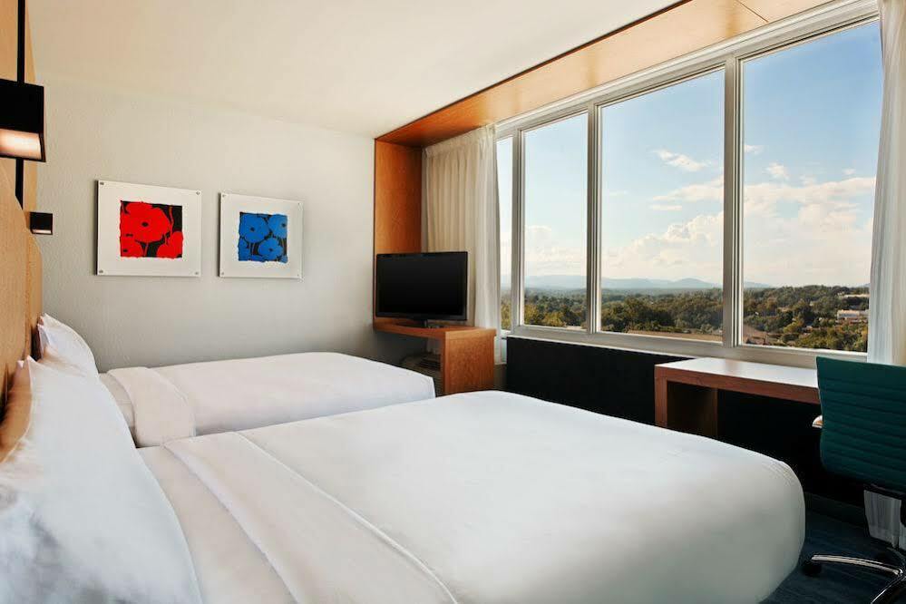 Aloft Asheville Downtown Экстерьер фото